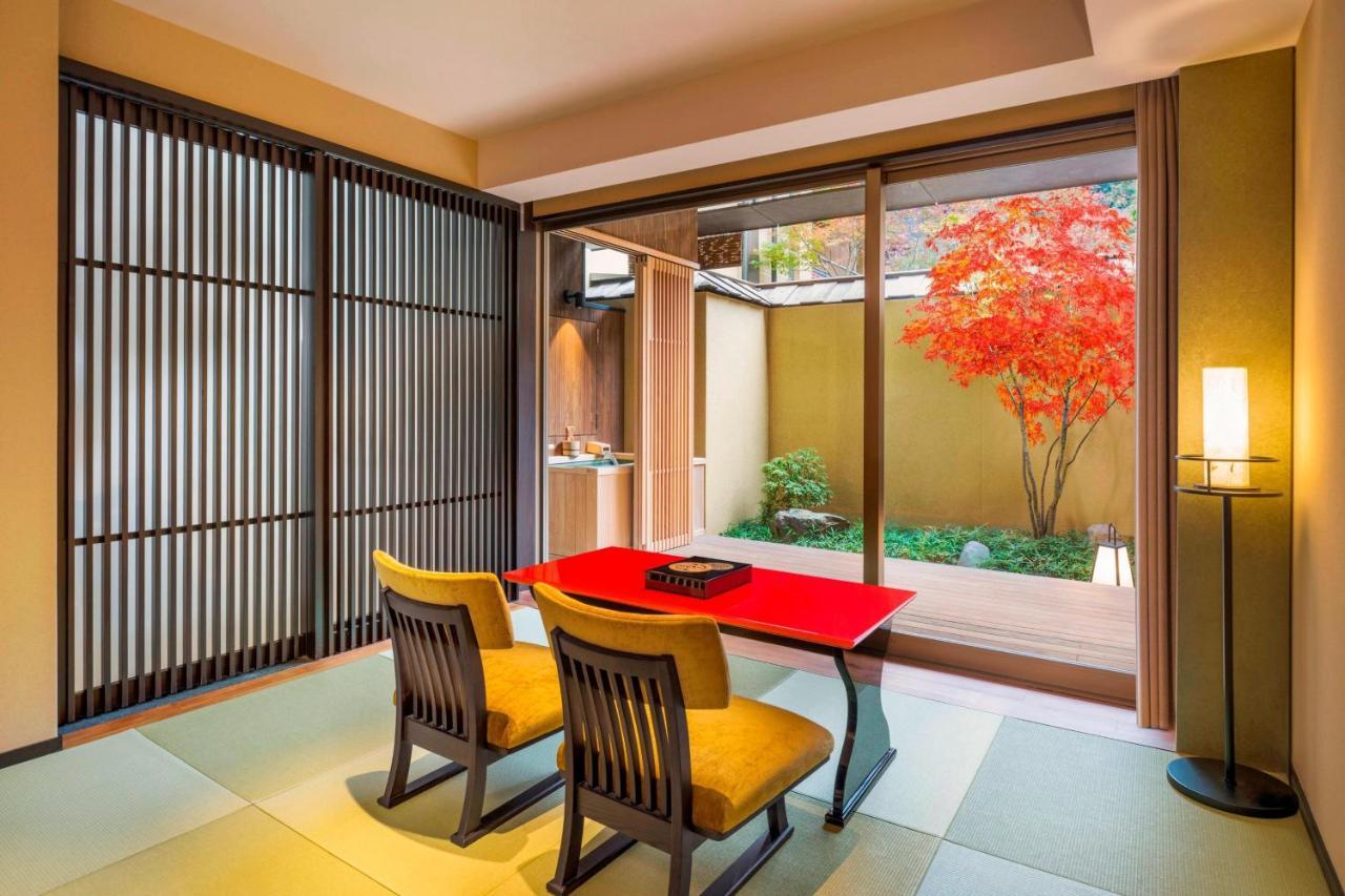 ซุยรัง อะ ลักชัวรี คอลเลคชั่น โฮเต็ล เกียวโต Hotel ภายนอก รูปภาพ